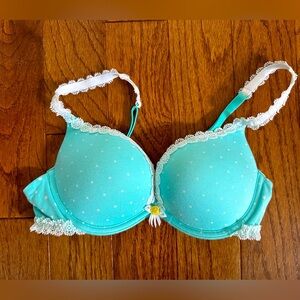 Rare Victoria’s Secret Push Up Bra